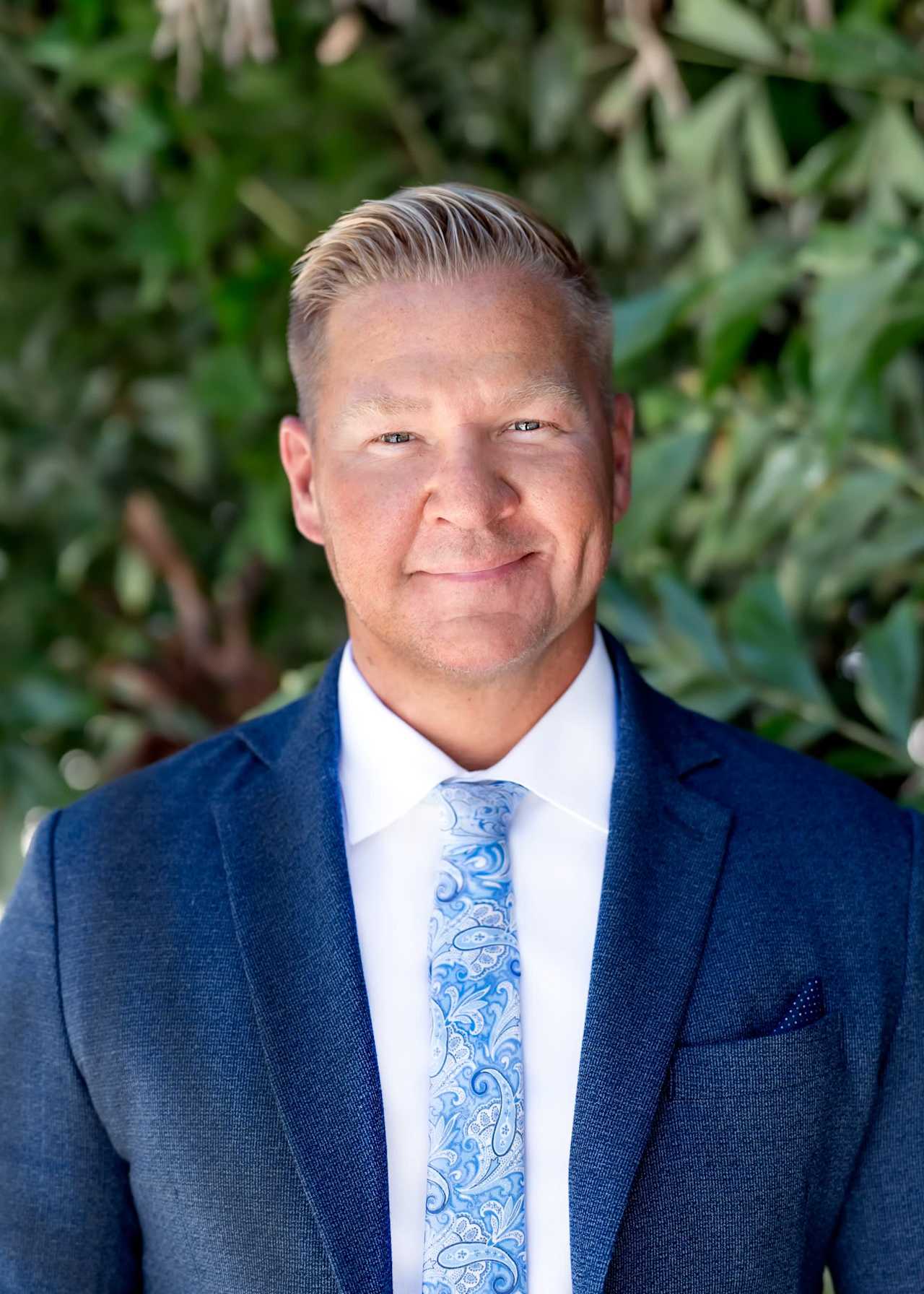 About Seth Christian Holle