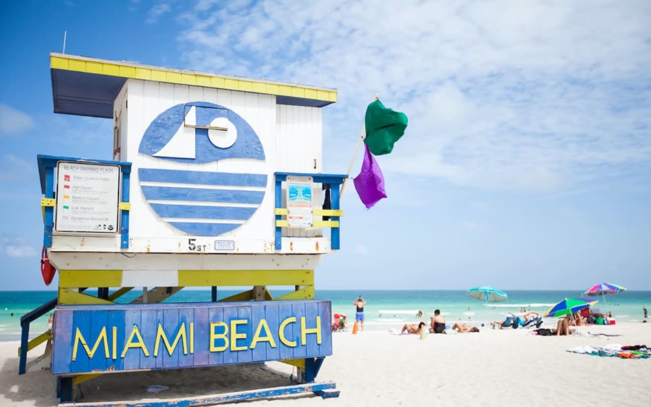 10 Honest Pros & Cons of Living in Miami Beach