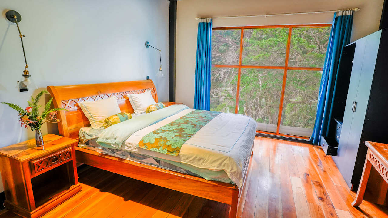 El Castillo B&B | This current investment is operating a profitable business model!