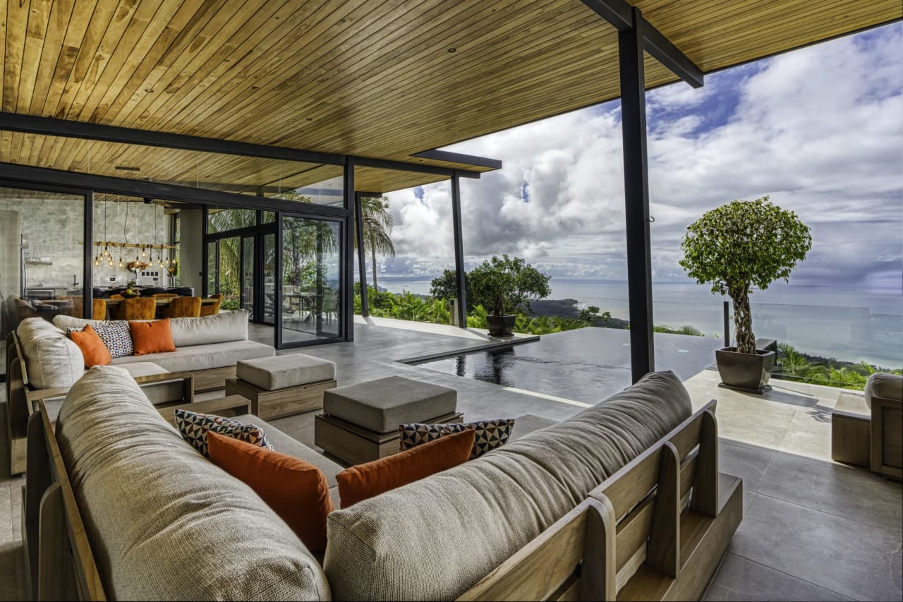 Hermosa Retreat Villa 