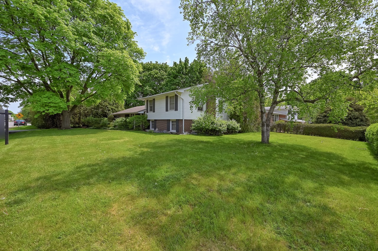 1430 Hixon Street Oakville, ON L6J 1S1 Goodale Miller Team