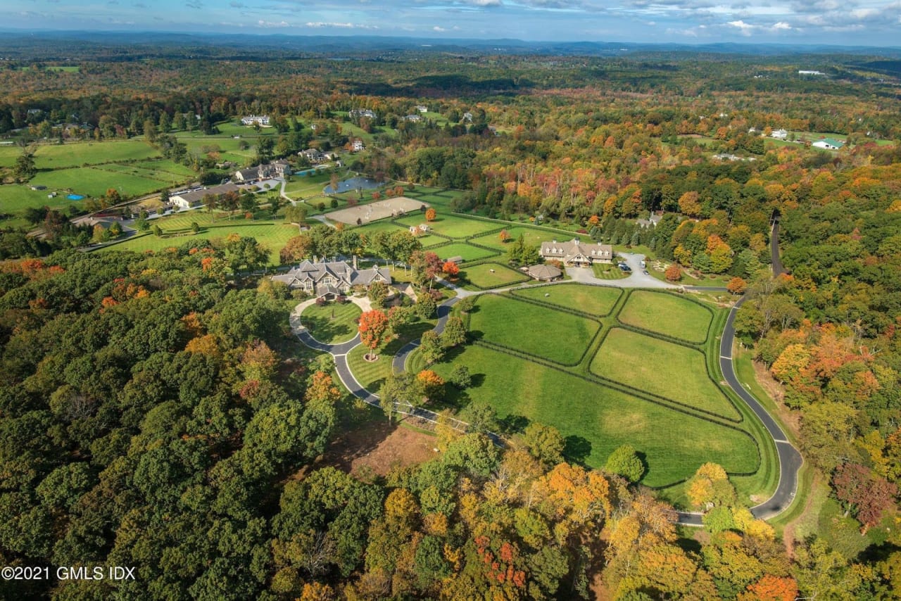 8 MustHaves for Equestrian Properties in Connecticut