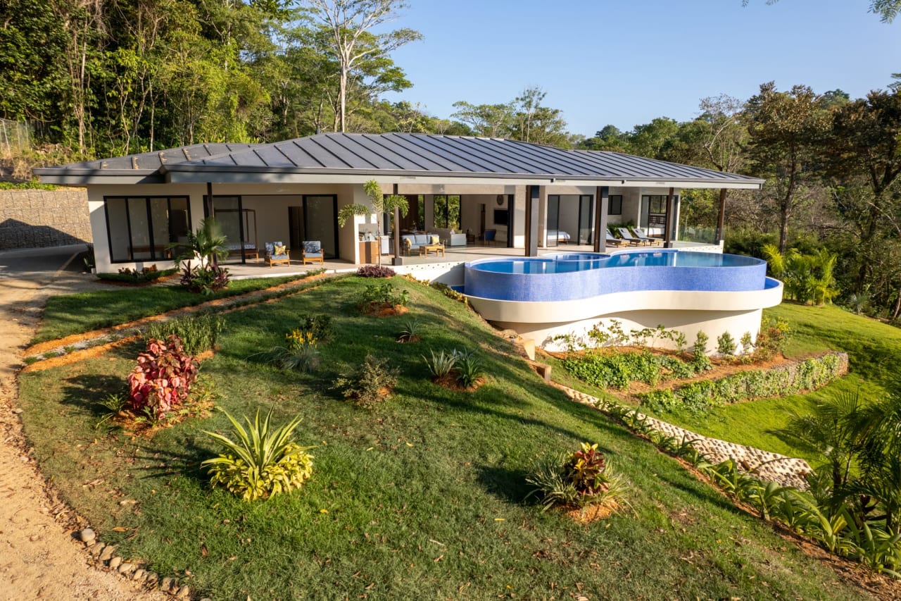 Luxury Estate at Dulce Pacifico