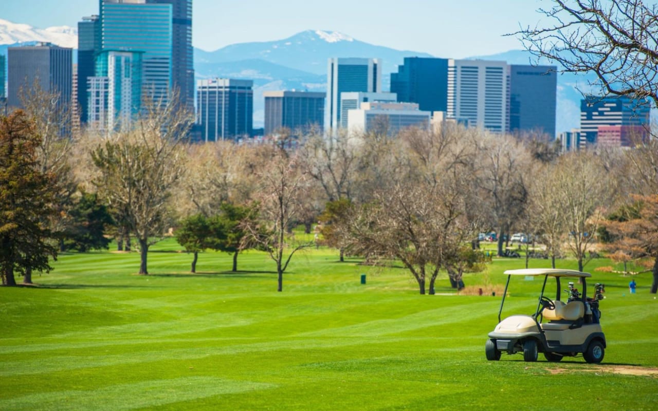 6 Best Golfing Communities in the Denver Area