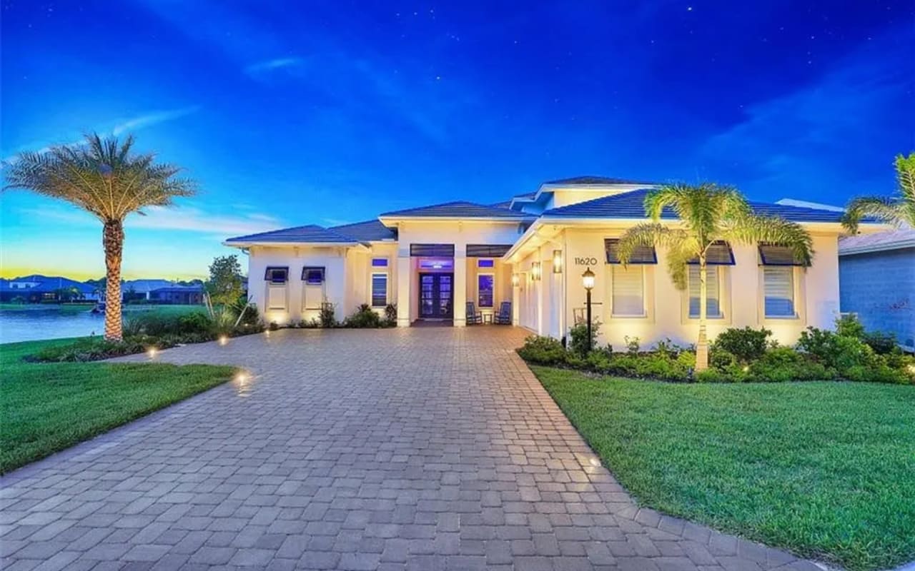 Waterfront Lifestyle Group’s Complete Homebuying Guide for Fort Myers