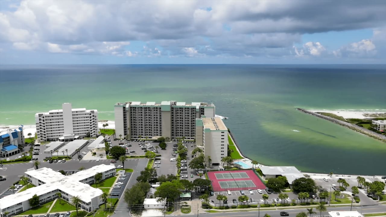 7150 Sunset Way, Unit 605, St Pete Beach