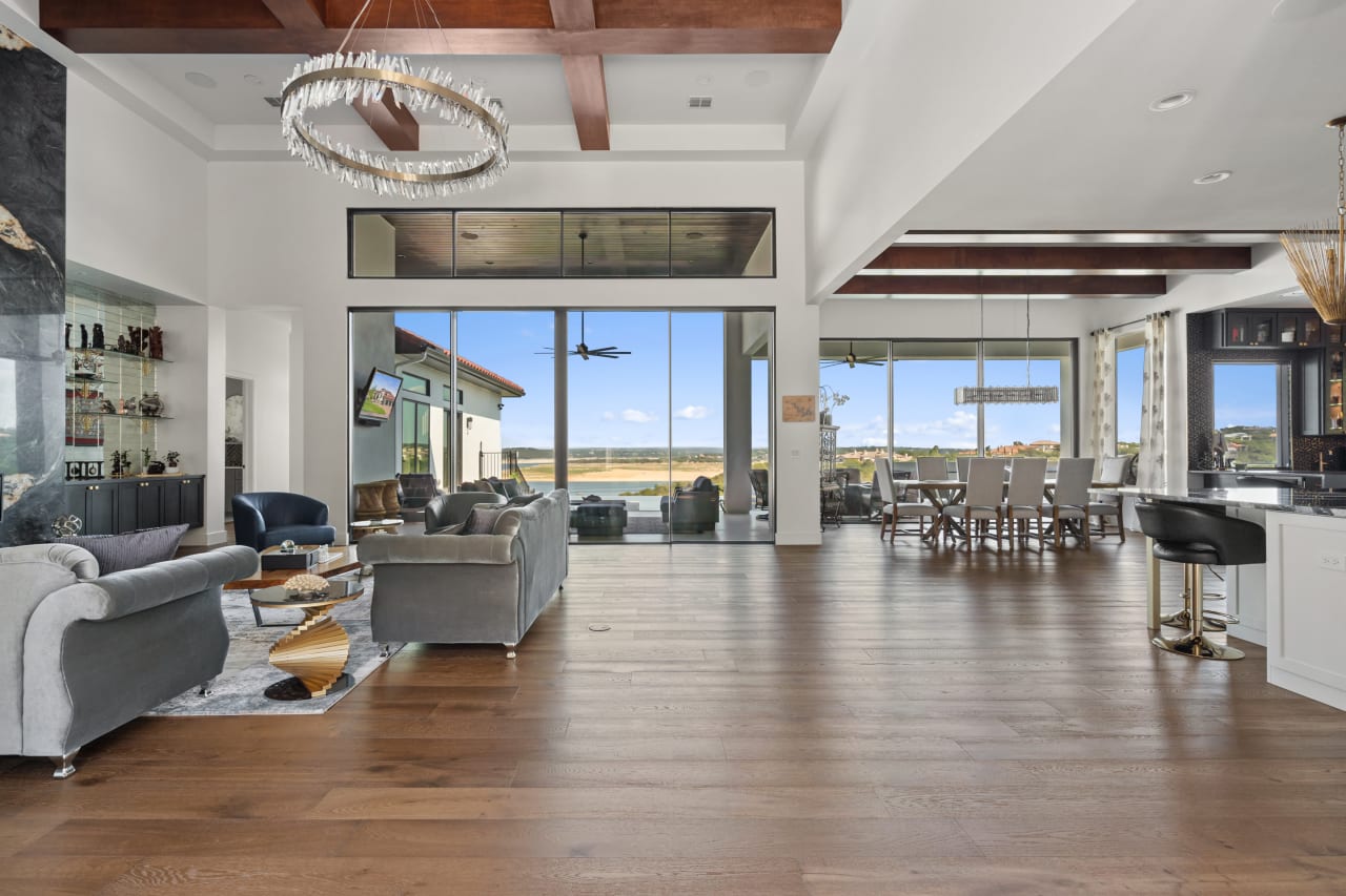 The Peninsula at Rough Hollow ~ Custom Residence