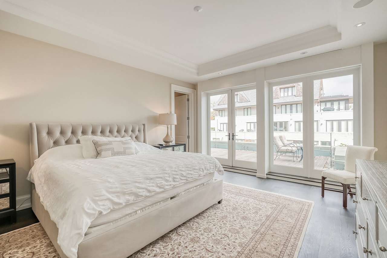 10 Maple Grove Drive Unit 11 Oakville, ON L6J 0E1 Goodale Miller Team