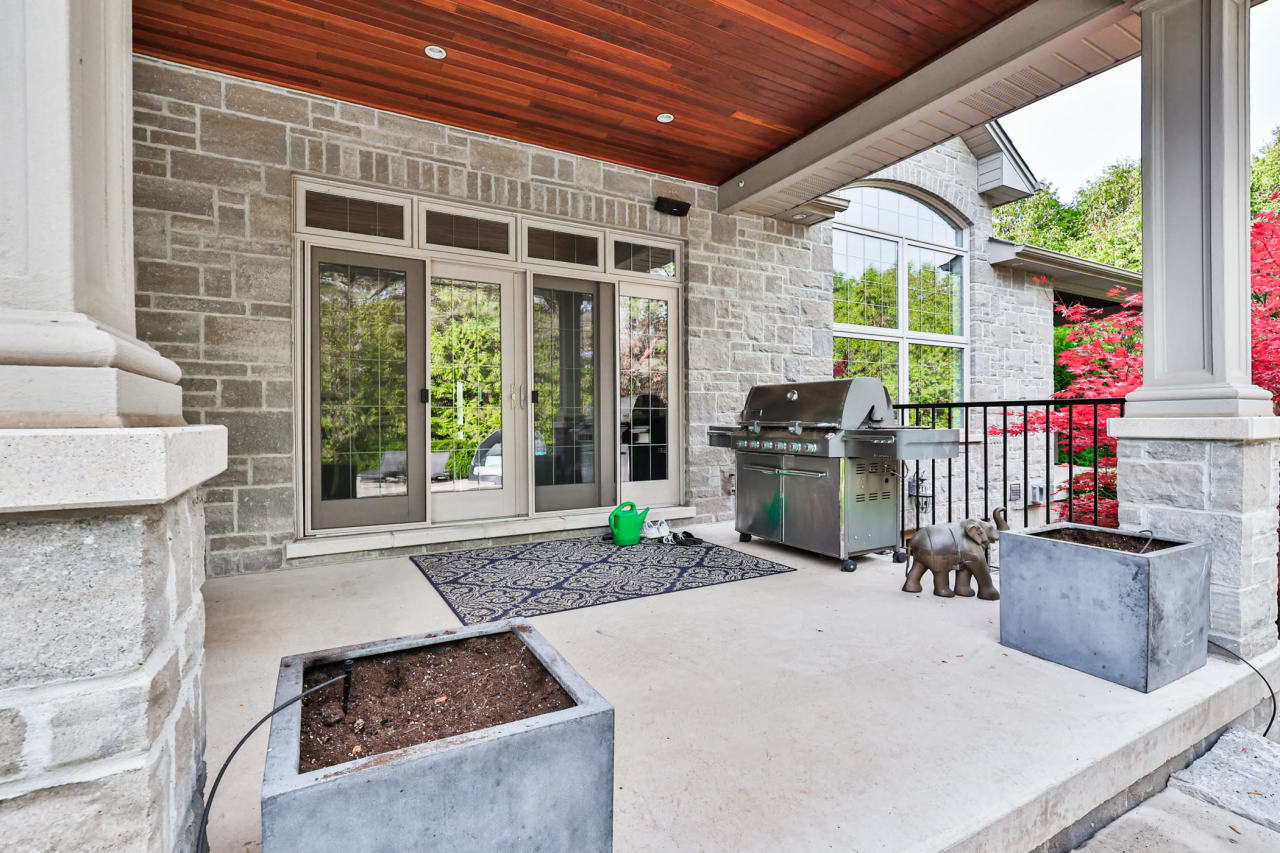 363 Seaton Drive, Oakville