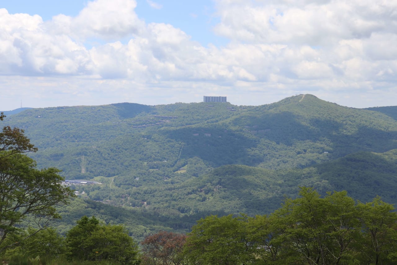 Banner Elk Real Estate Baker Realty of Lenoir, Inc.