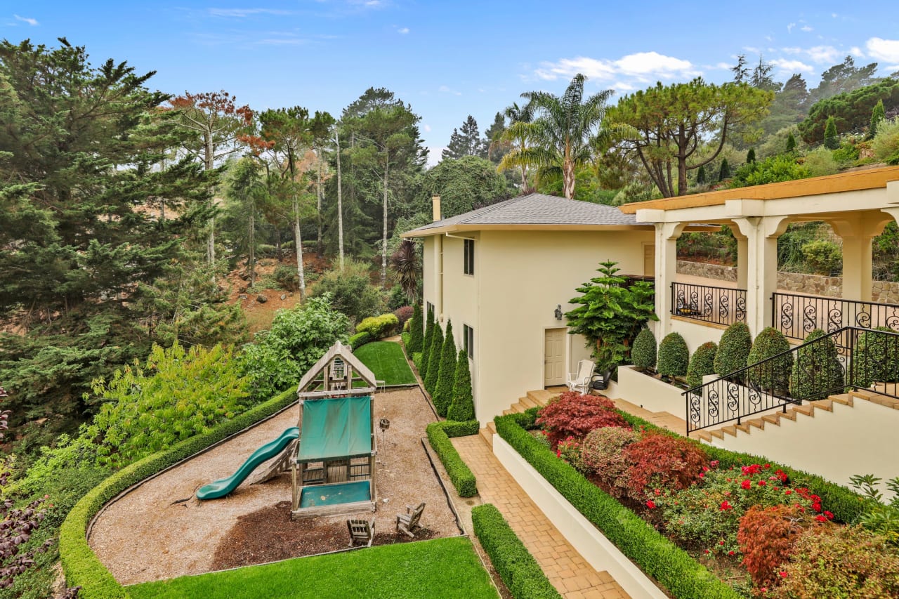 94 Mount Tiburon Road