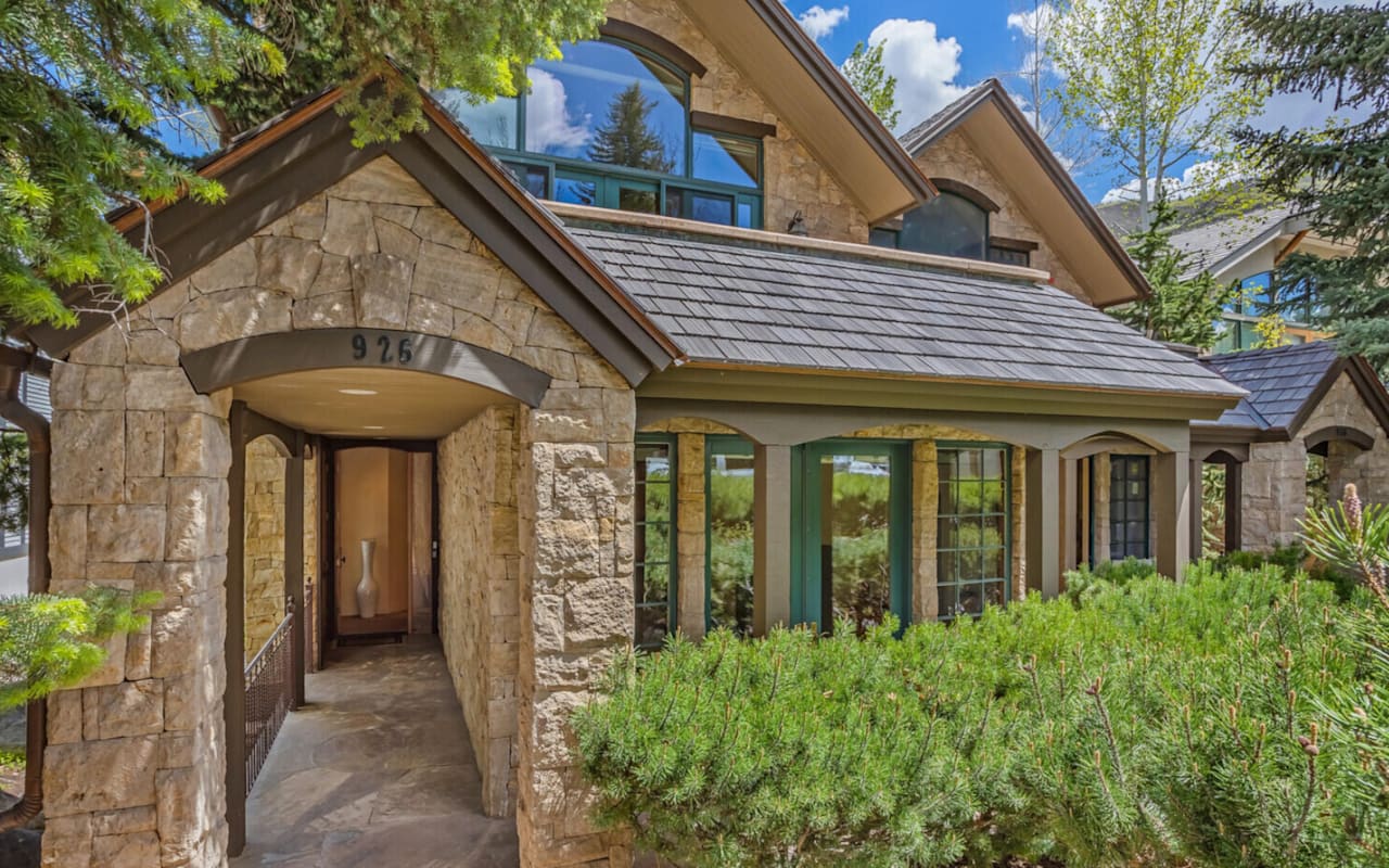 The Differences Between Buying A Second Home vs Investment Property