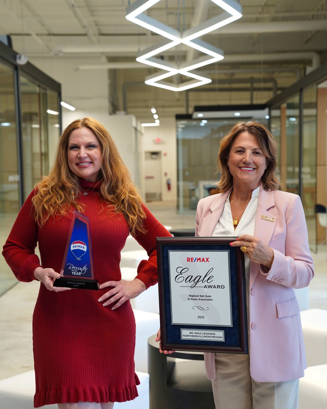 RE/MAX Legends Receives Prestigious Awards, Solidifying Its Leadership in the Chicagoland Real Estate Market