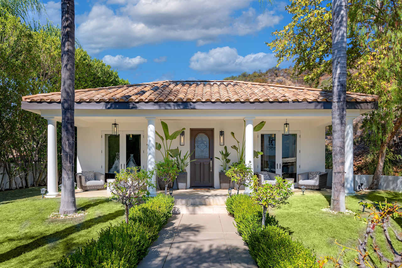 25043 Abercrombie Ln Jeff Biebuyck & Dana Olmes Luxury Homes Calabasas Real Estate Agents