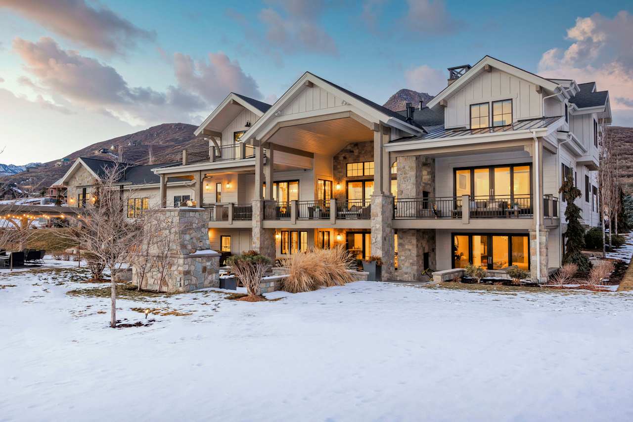 Dutch Canyon Development