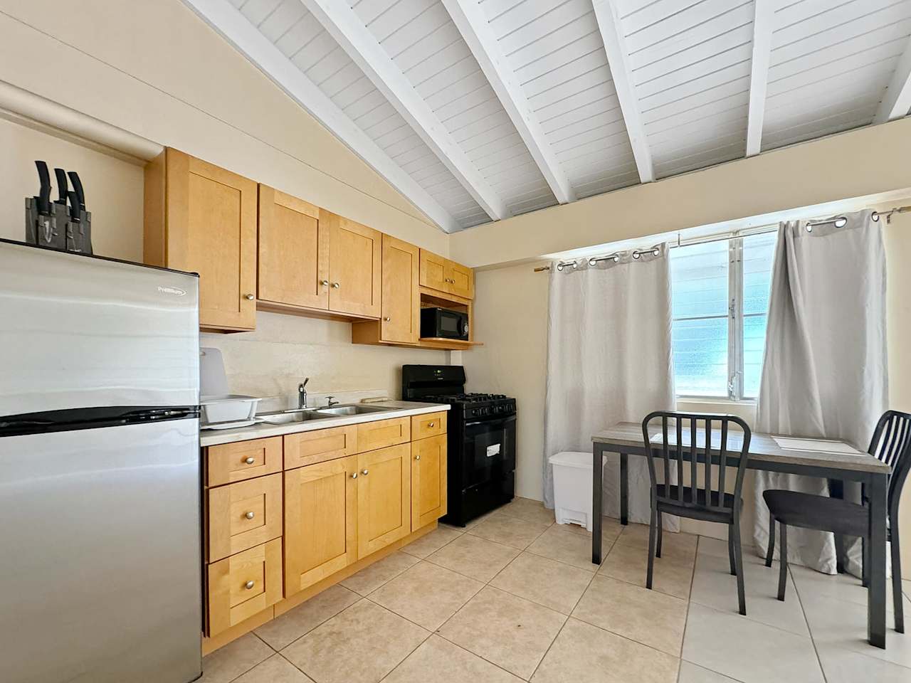 948 Road Town 1 Bedroom Apartment Luxury Properties BVI Tortola