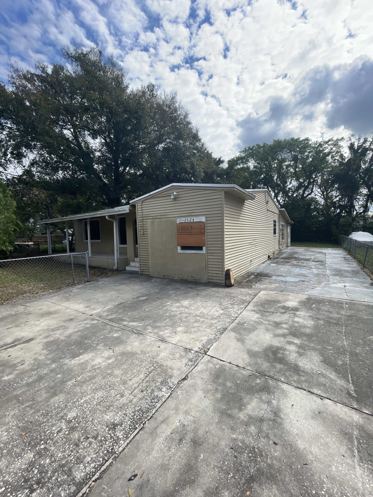 1624 Grand St., Orlando, FL 32805