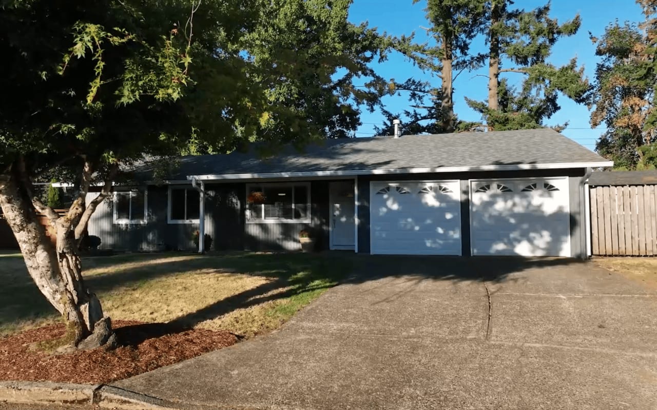 Just Listed: Oregon City Traditional ranch on quiet cul-de-sac