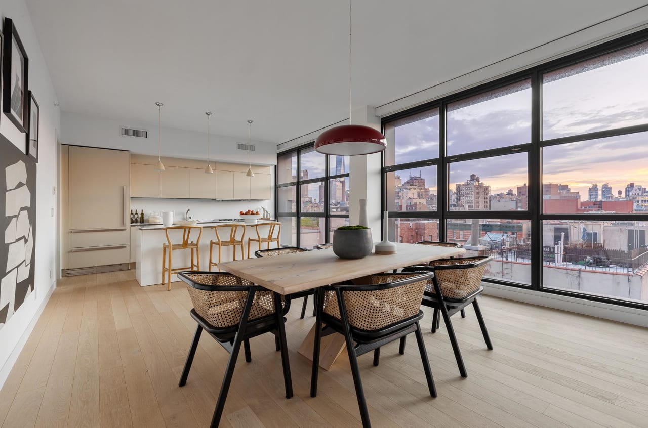 250 Bowery Unit: PHD