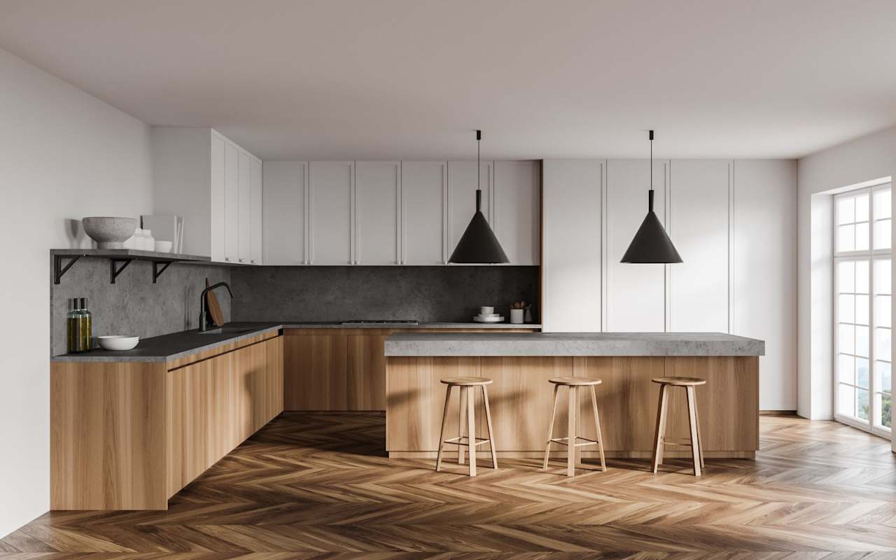 Zuri Realty Group Plano Real Estate Agent