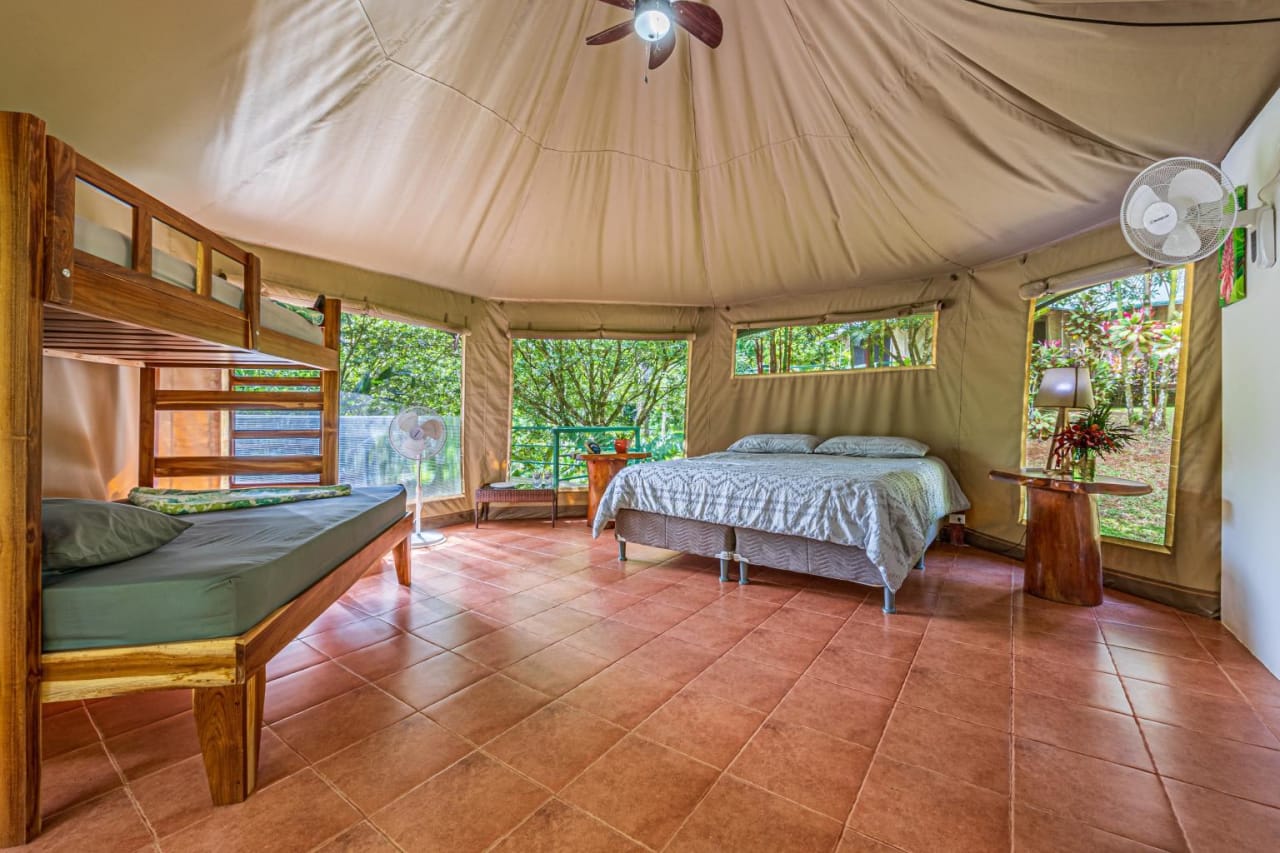 Uvita, Jungle Retreat Center on the Uvita River. Private and 17 Acres