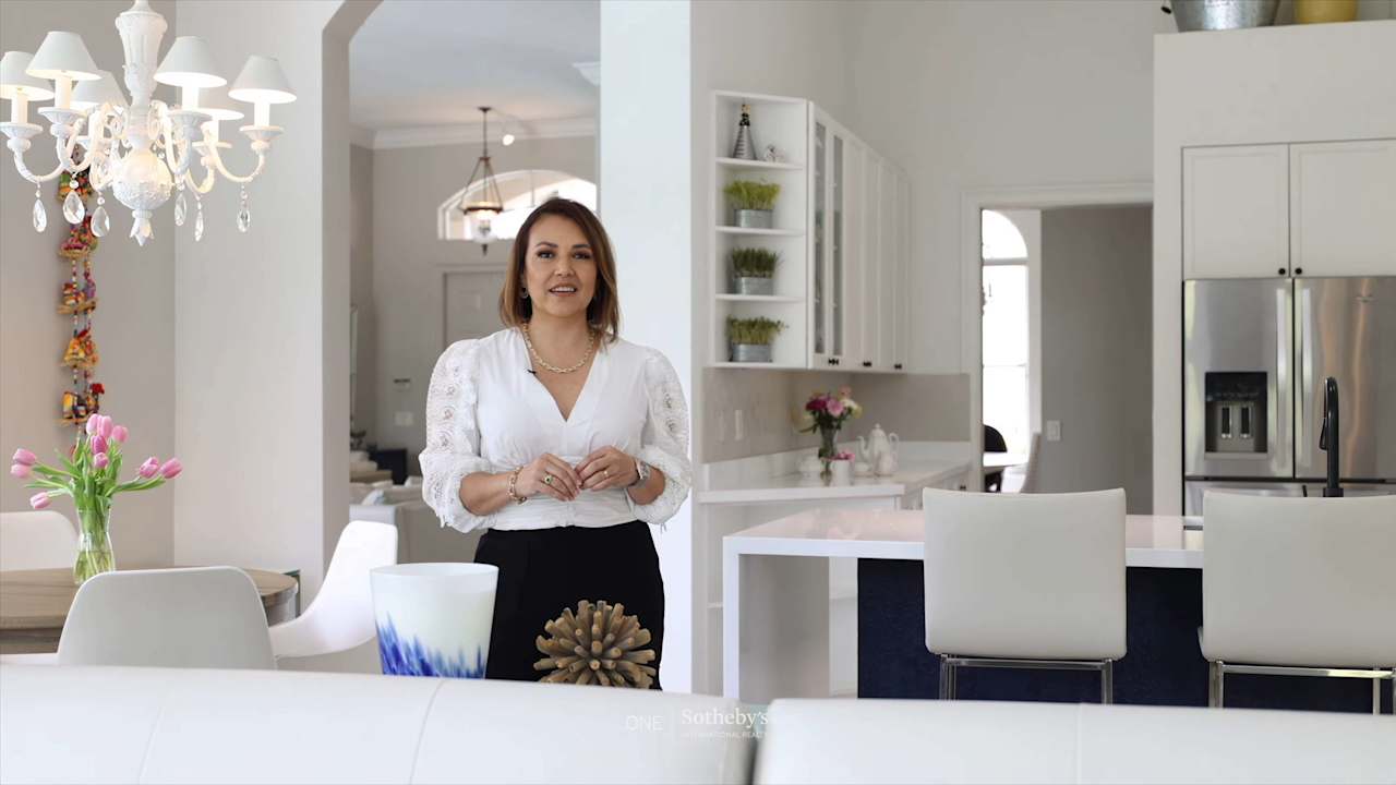 Weston, Florida 1611 Victoria Pointe Ln One Sotheby's