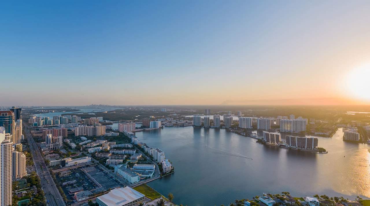 St. Regis Residences, Sunny Isles Beach