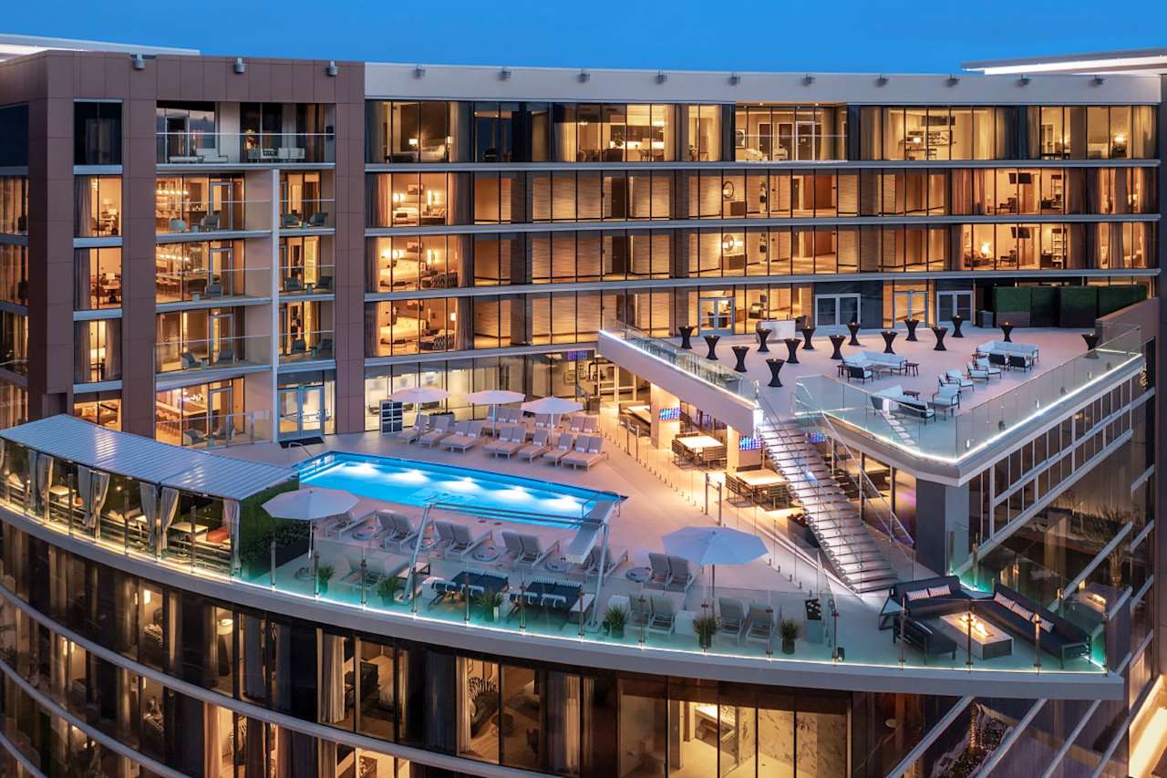 Lets Tour the Caesar's Republic in Scottsdale, Az