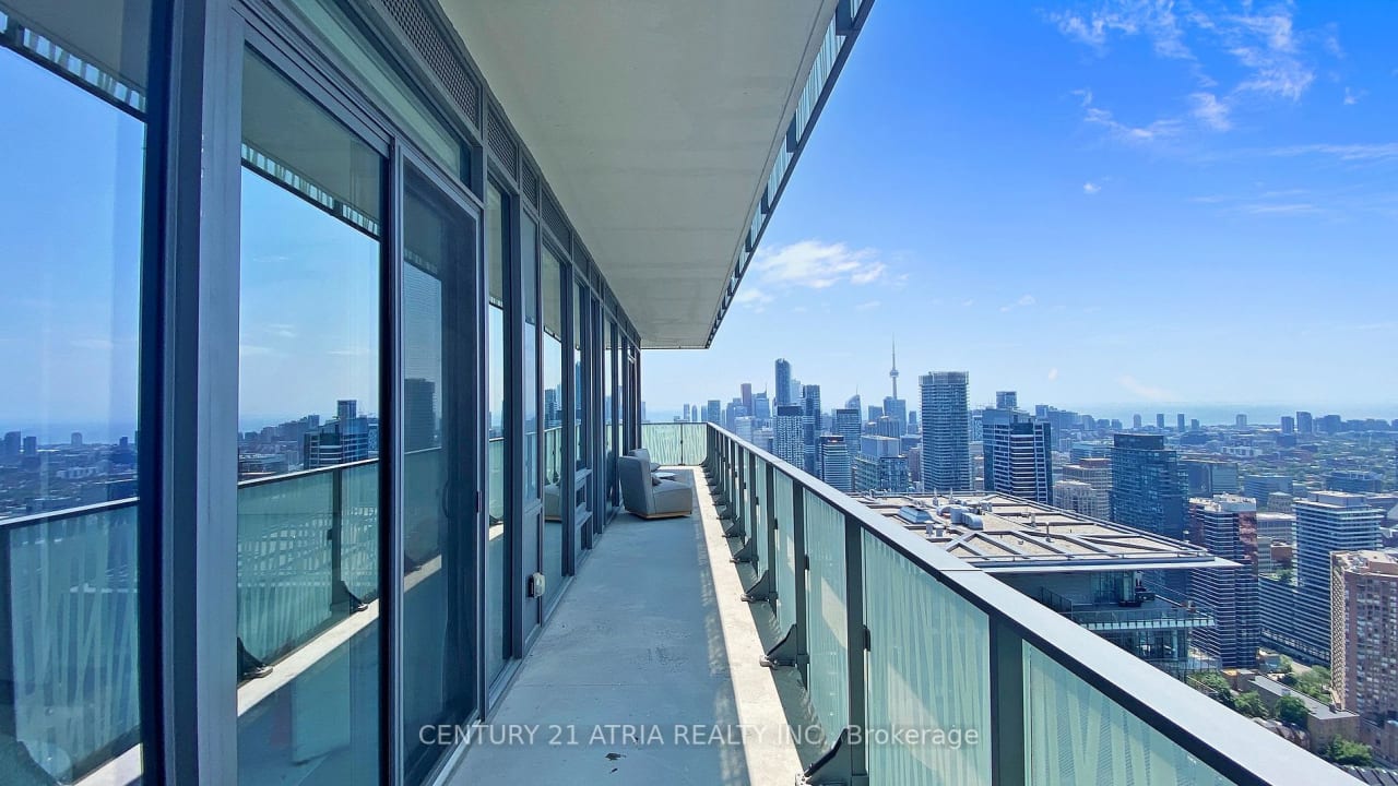 PENTHOUSE UNIT AT CASA II 