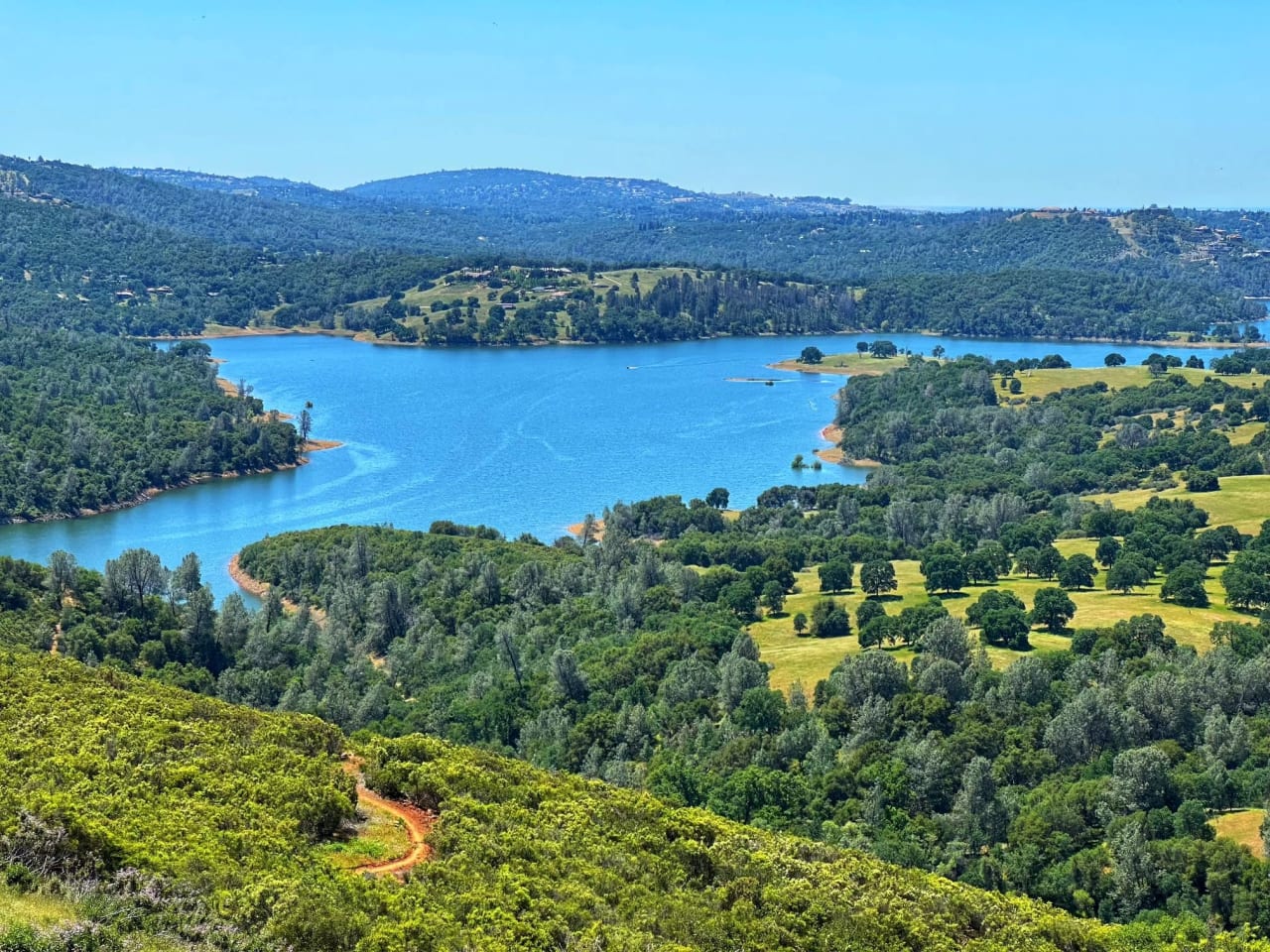 View of Folsom Lake from Once in a Lifetime Trail at Salmon Falls