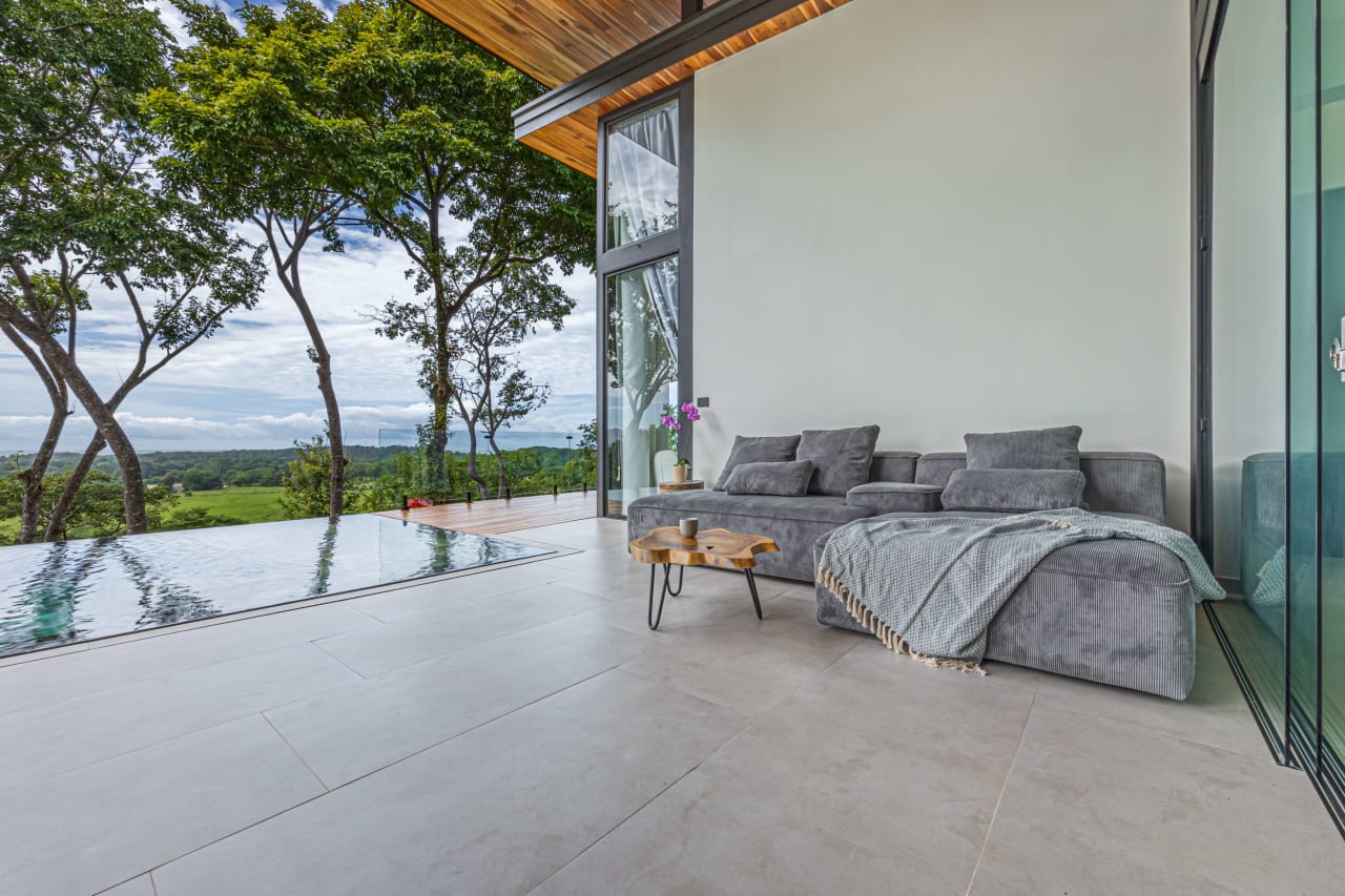 Villa Bromelia, Luxury Home with Panoramic Views