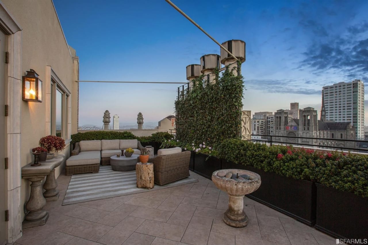 Iconic, Rarely Available Nob Hill Penthouse