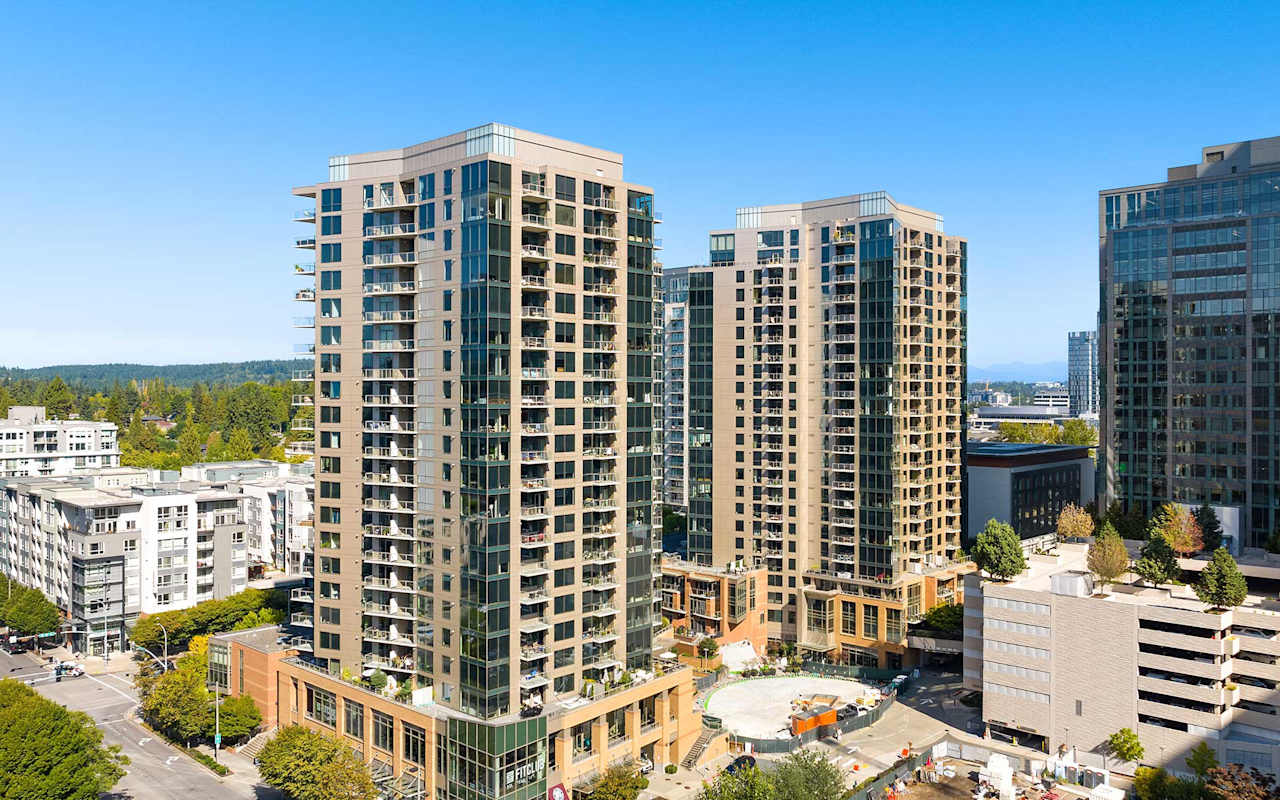 Inviting Washington Square Condo Team Foster