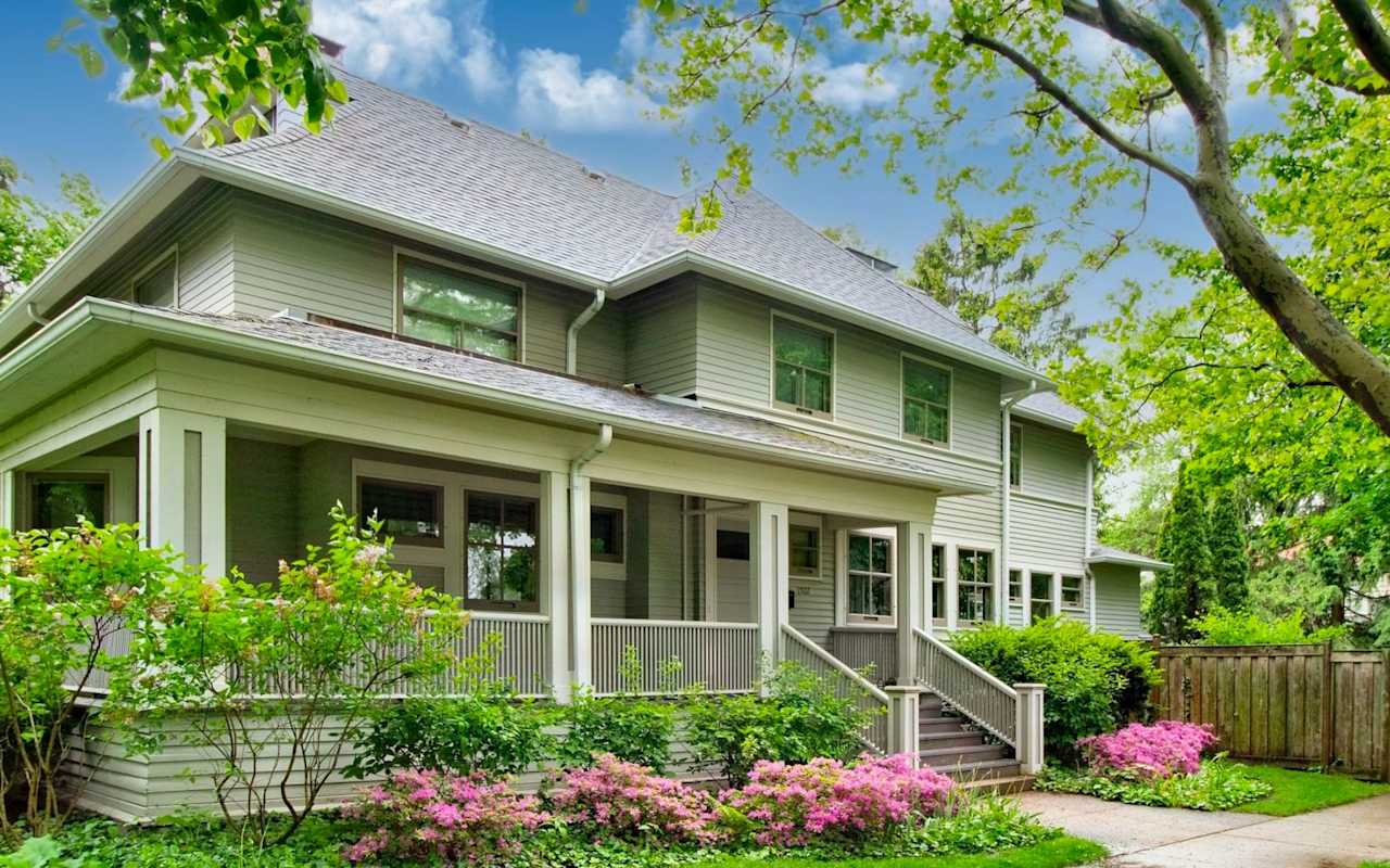 Staging Your Home for Sale: A Comprehensive Guide to Maximize Value and Appeal
