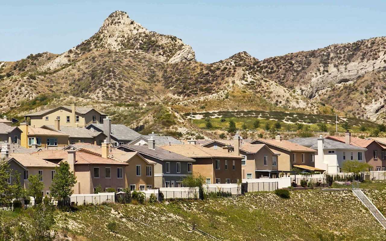 Oak Hills - Give2Give Realty