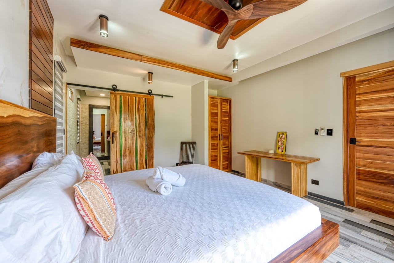 Luxury Carabao Villa