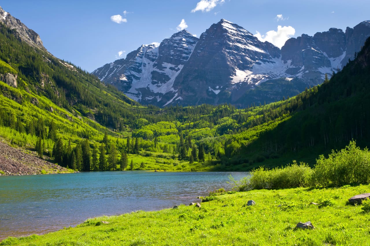 Group Wants Recreation Brought Under Control at Maroon Bells Before Area is Loved to Death