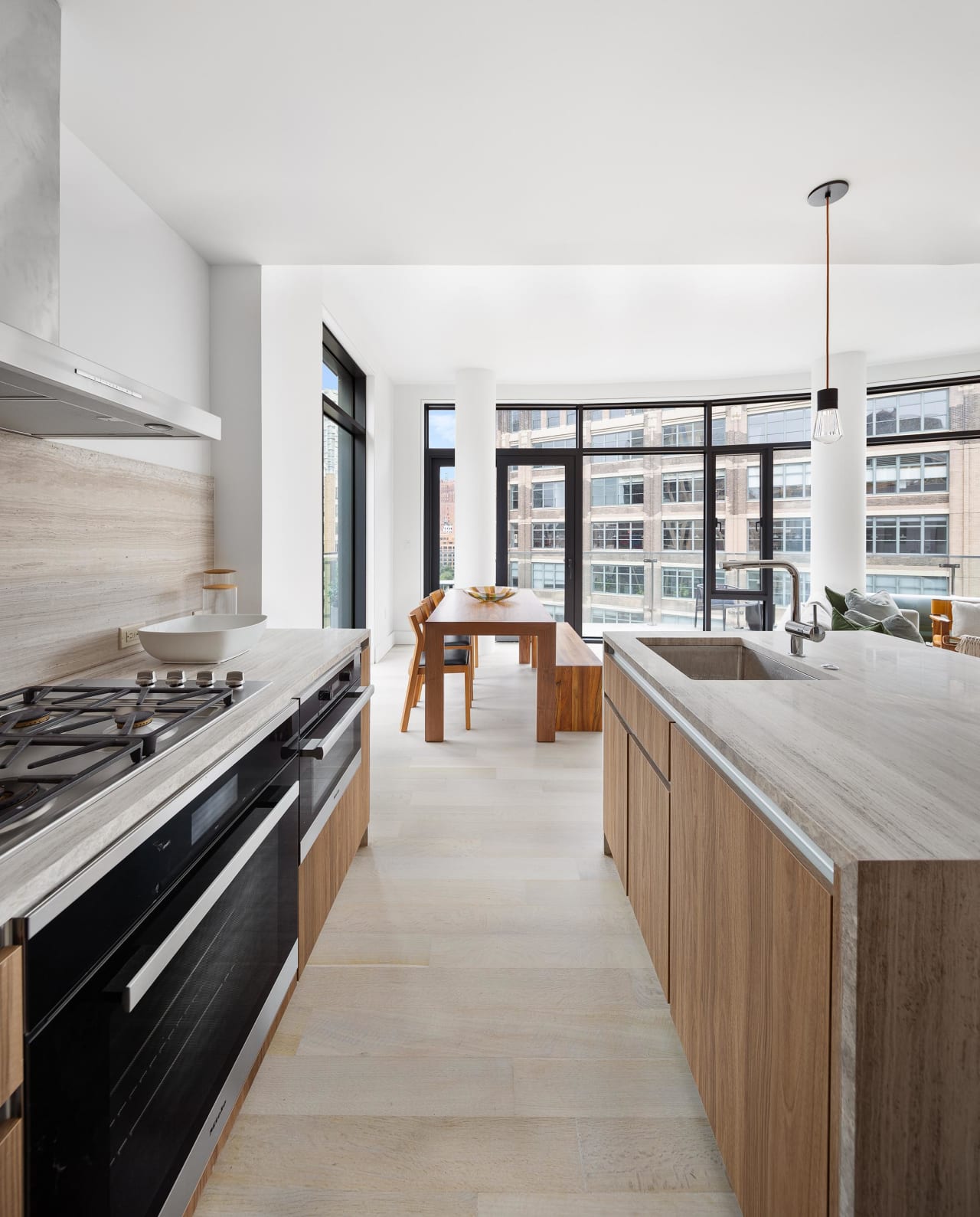 219 Hudson Street Unit: PH B