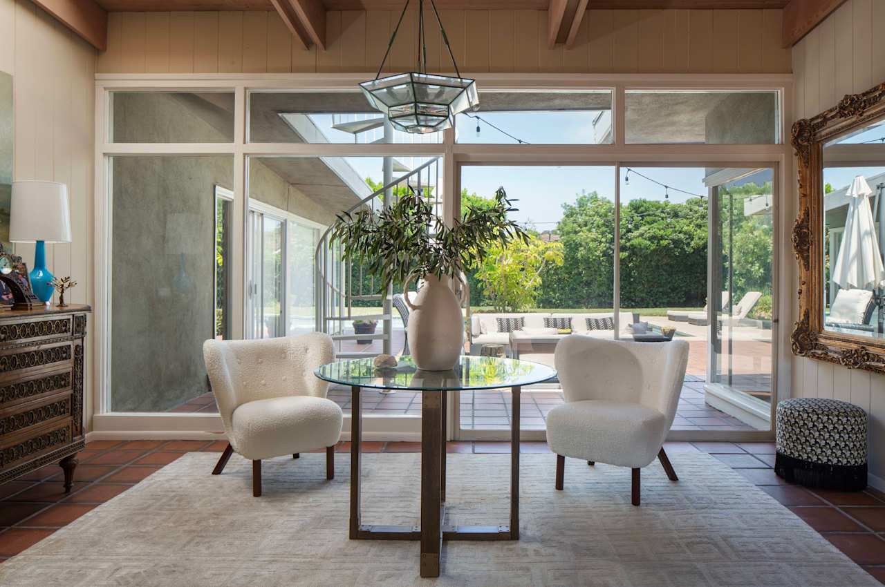 MidCentury in Cameo Shores VALIA Properties Corona del Mar Luxury