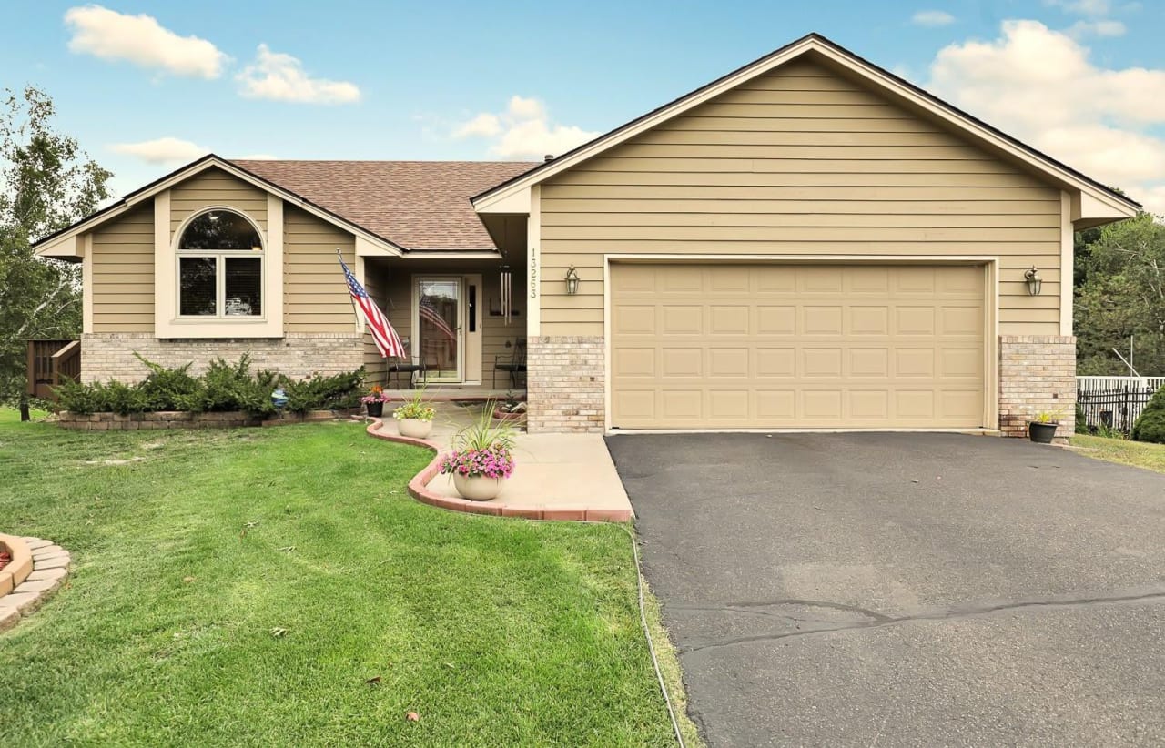 Price Improved: 13263 Nassau Court NE, Blaine, MN 55449