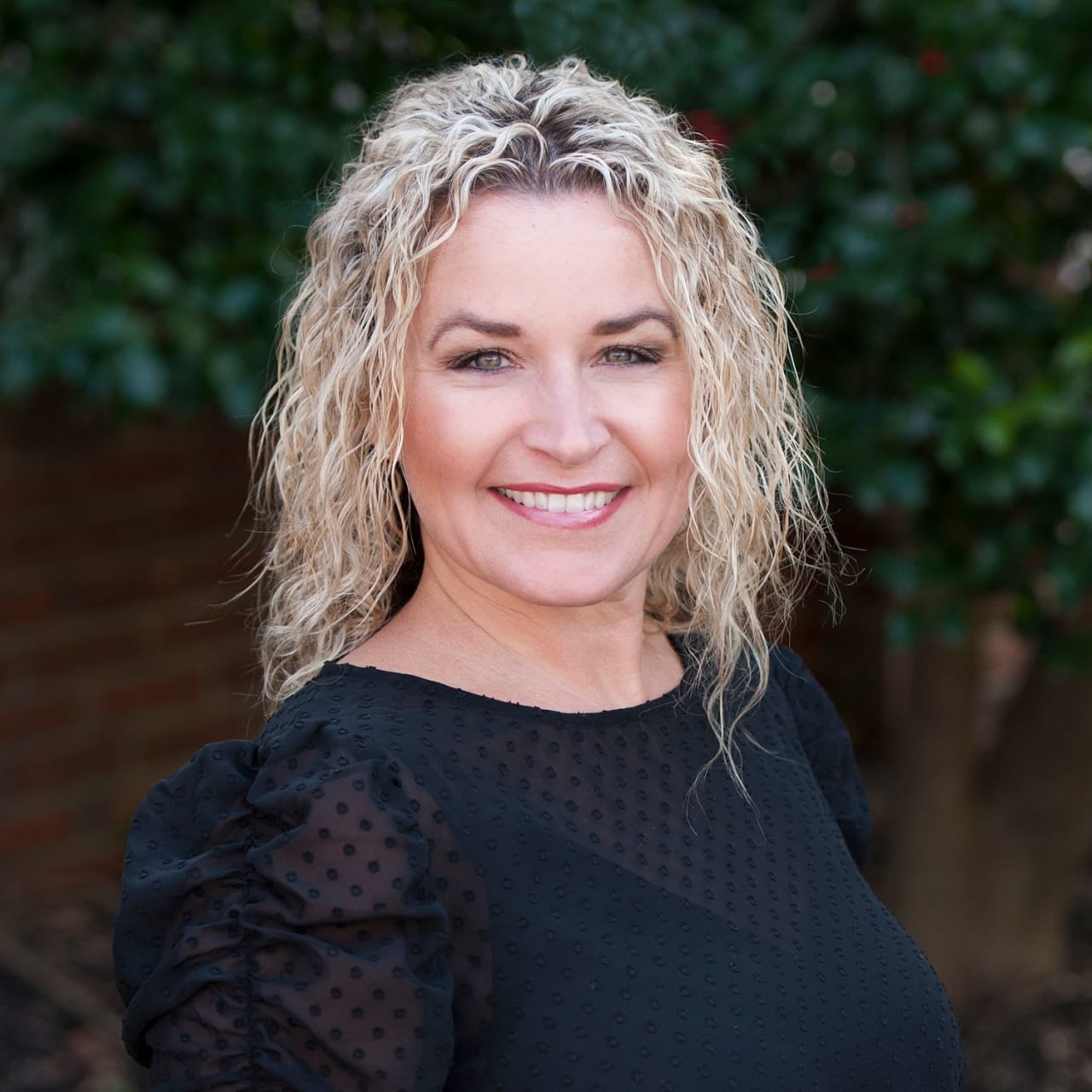 About Holloway Real Estate Group New Jersey Real Estate