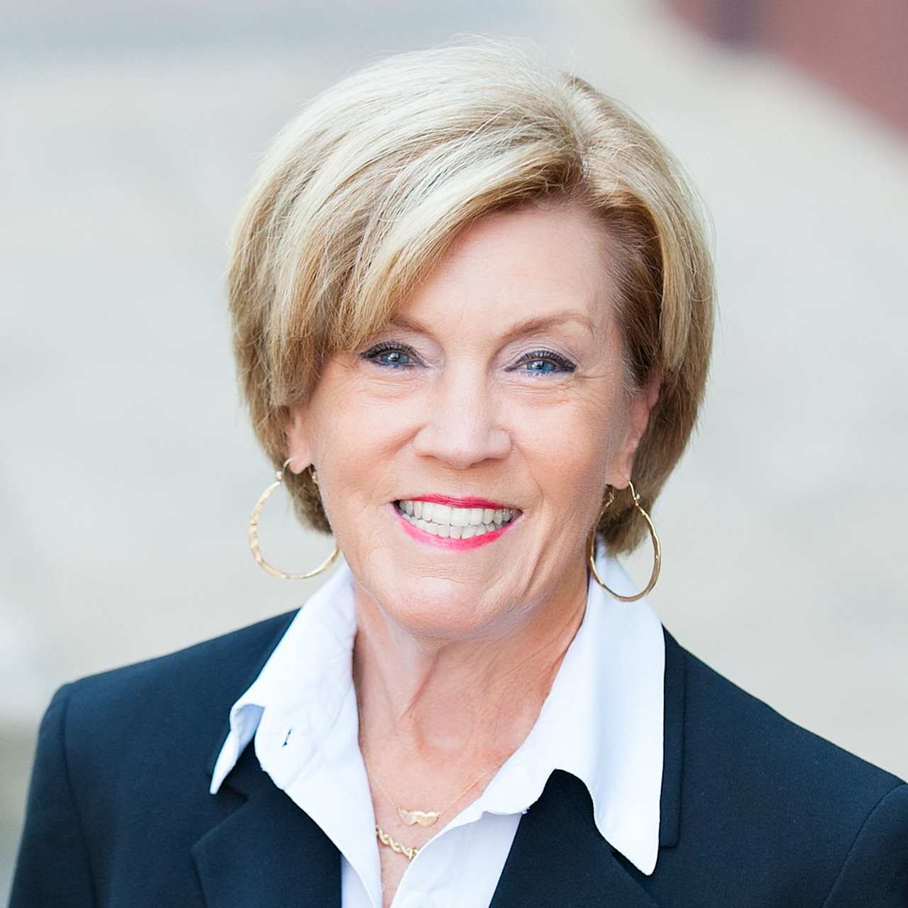 About Eleanor Mitchell, CRS, ABR