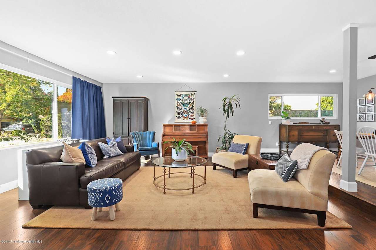 2412 San Fernando Ct