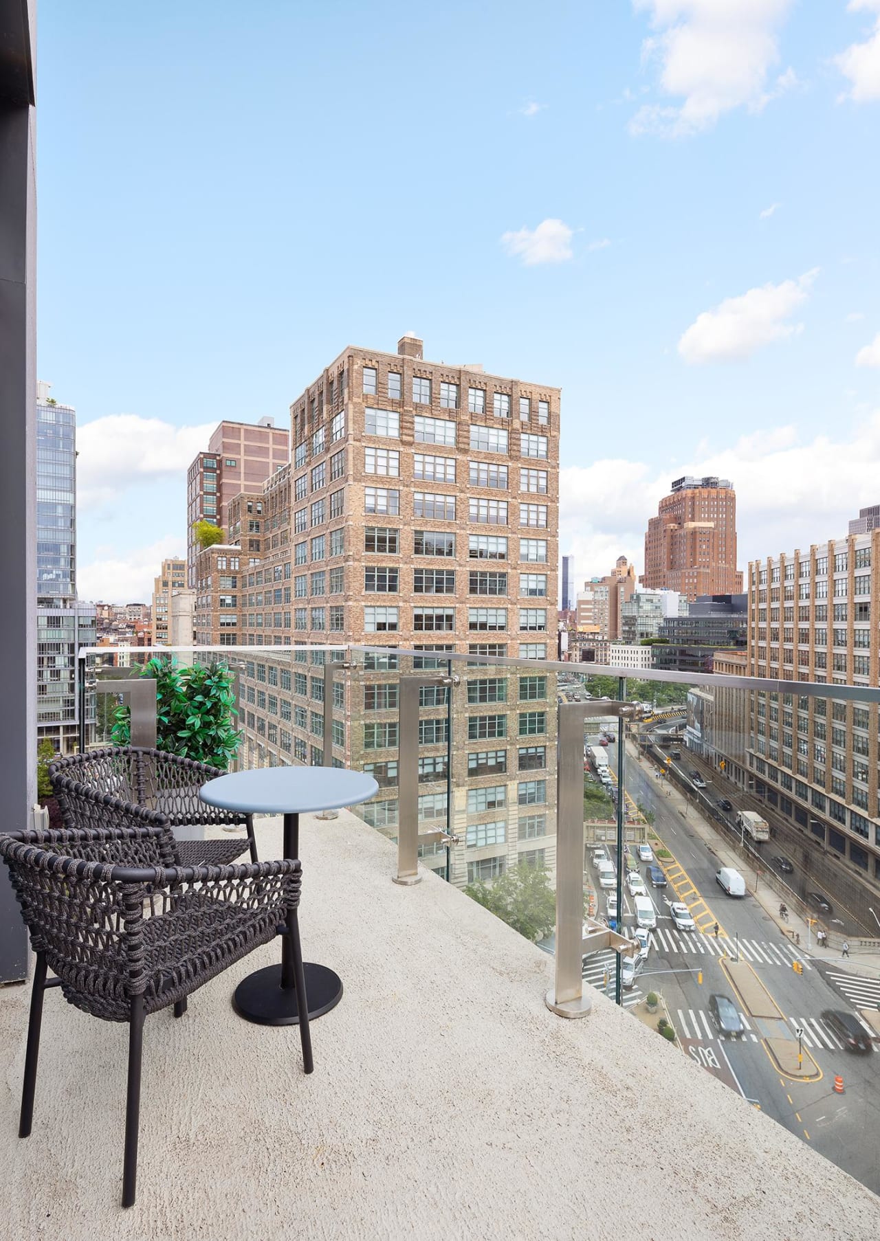 219 Hudson Street Unit: PH B