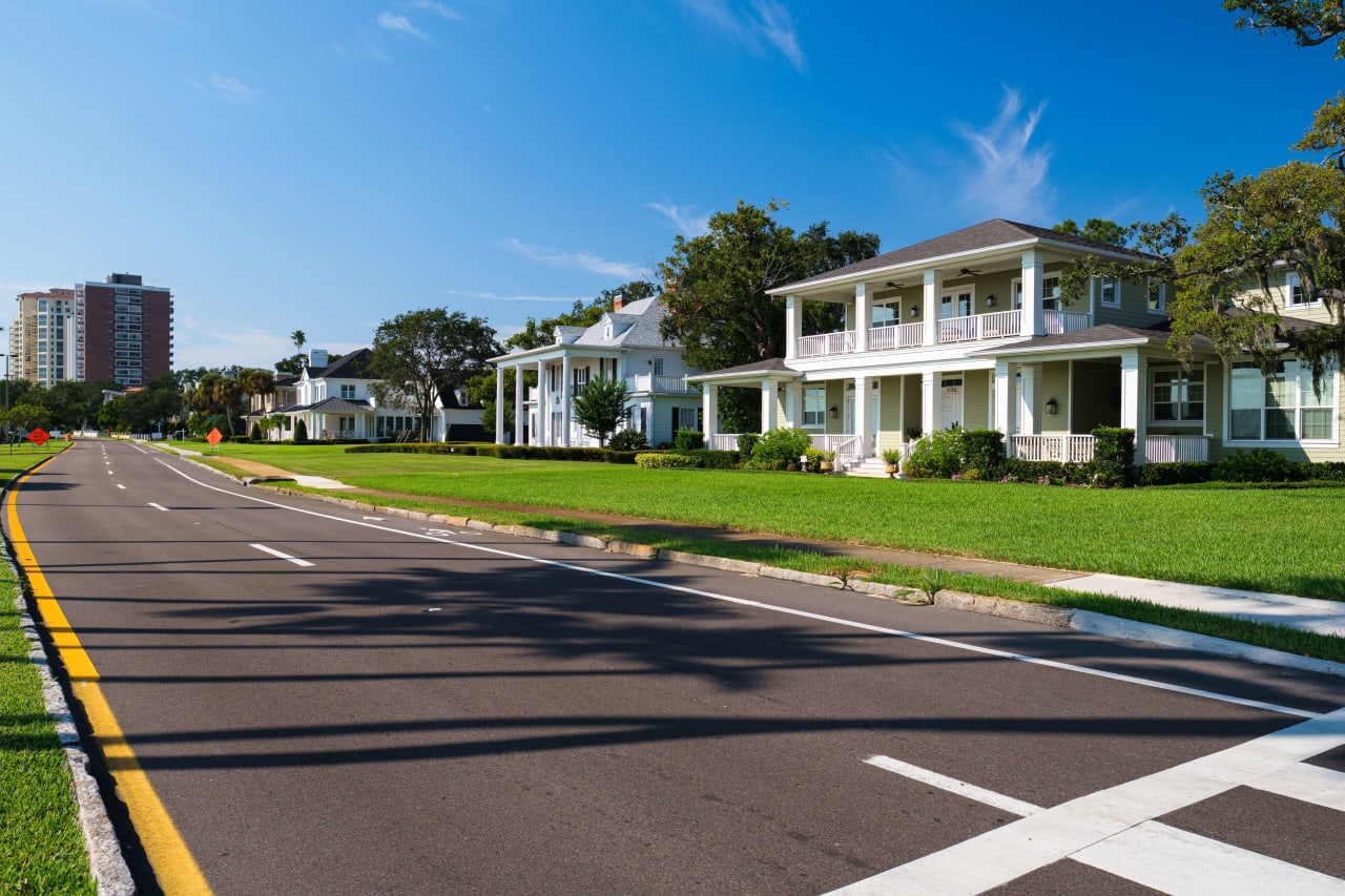 Bayshore Boulevard