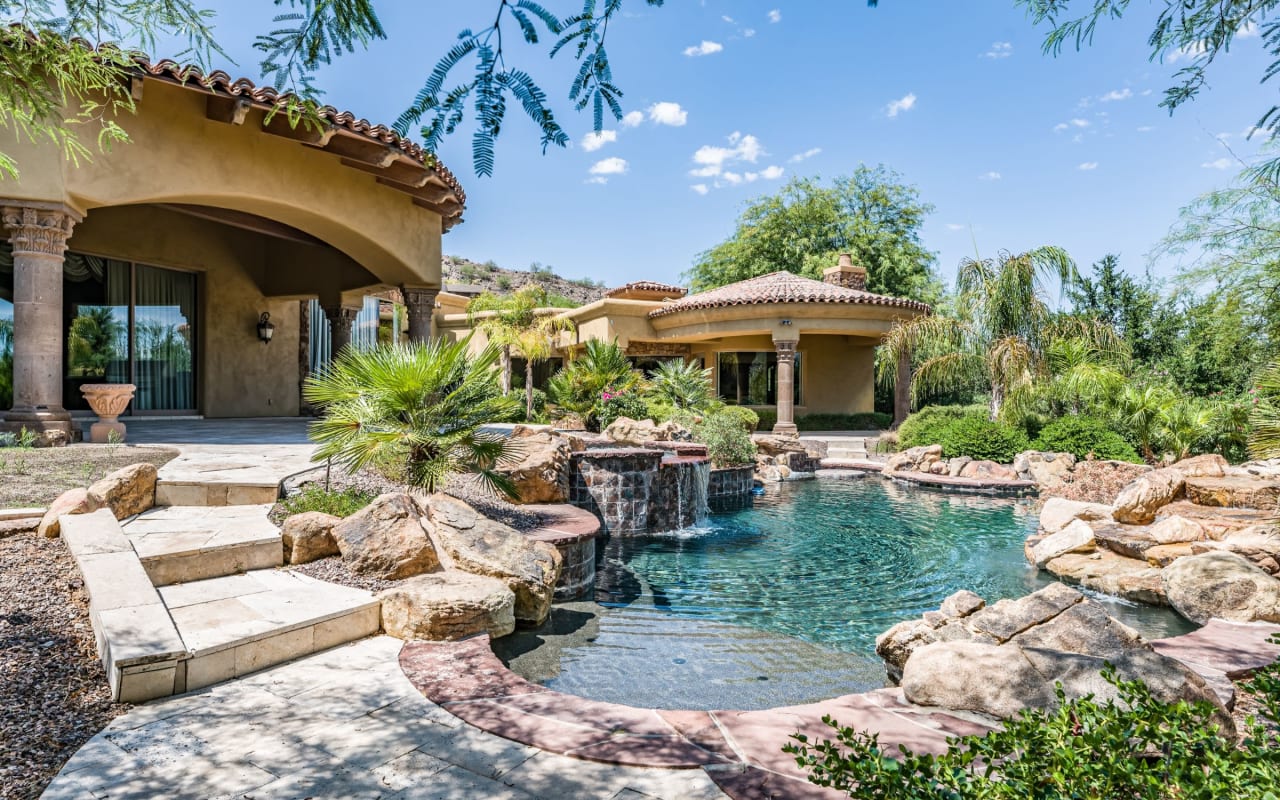 home with pool in New Mexico