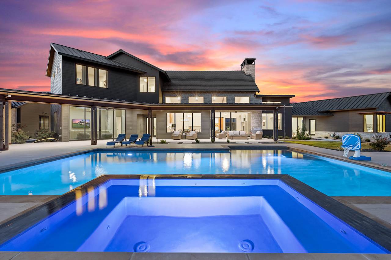 16837 Whispering Breeze Jana Birdwell Austin Real Estate Agent