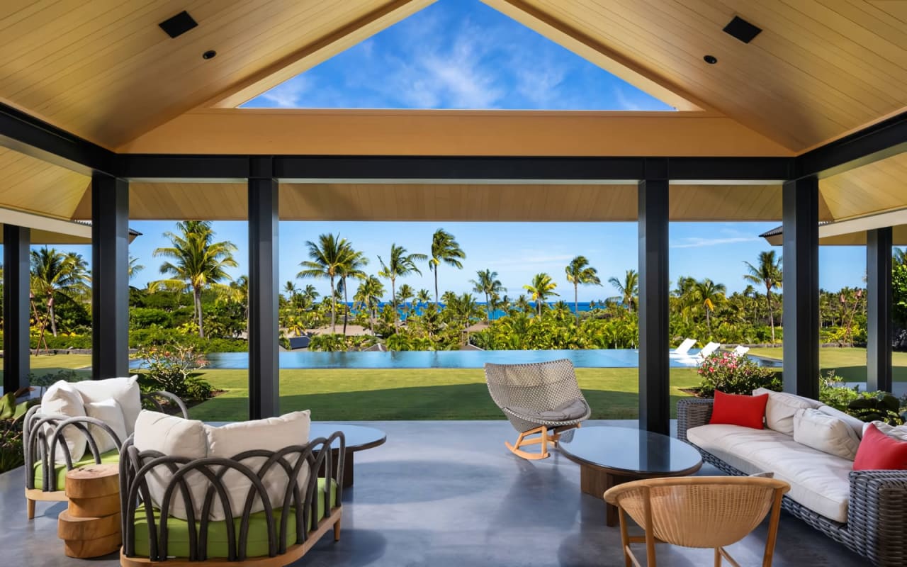 Hawaii's Hidden Gems: Exploring the Lucrative Vacation Home Market in Paradise