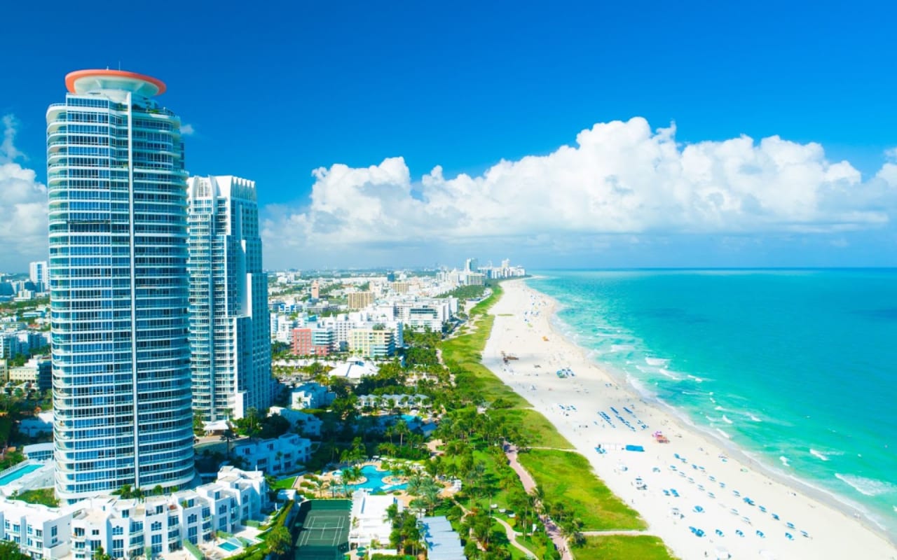 Strategies for Buying and Selling Real Estate in Present-Day Miami Beach