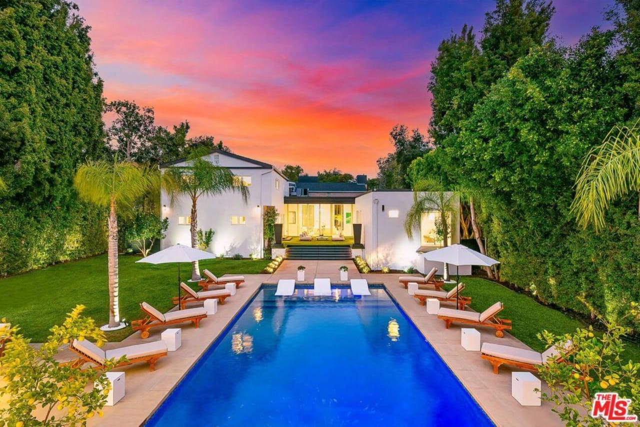 Buying a Home in Beverly Hills